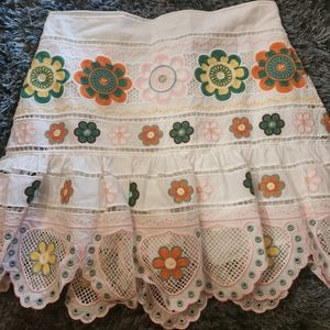 Zara White Floral Embroidered Mini Skirt